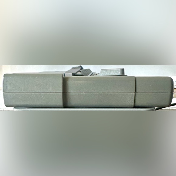 Fluke 650 LAN Cable Meter 650R Remote w/ Case Manual - Picture 5 of 13